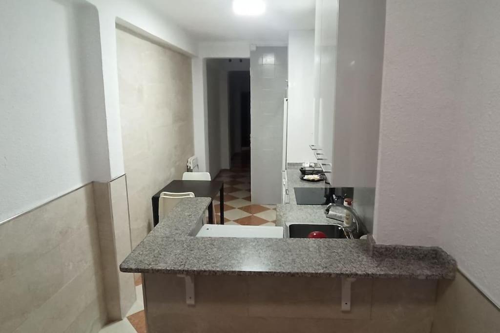 Апартаменти Acogedor Apartamento ¡A 10 Minutos Del Centro De Malaga! Екстер'єр фото