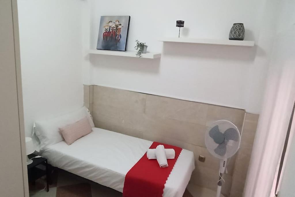 Апартаменти Acogedor Apartamento ¡A 10 Minutos Del Centro De Malaga! Екстер'єр фото