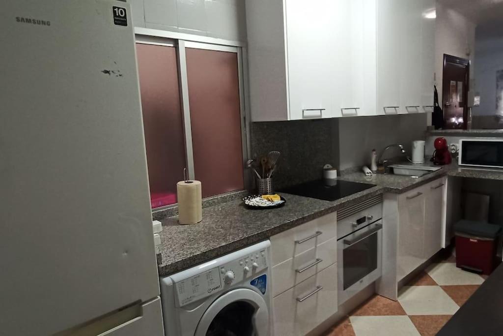 Апартаменти Acogedor Apartamento ¡A 10 Minutos Del Centro De Malaga! Екстер'єр фото