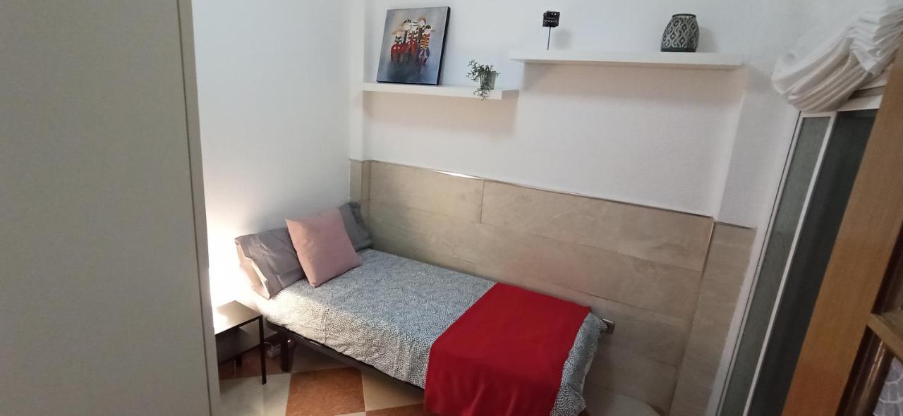 Апартаменти Acogedor Apartamento ¡A 10 Minutos Del Centro De Malaga! Екстер'єр фото